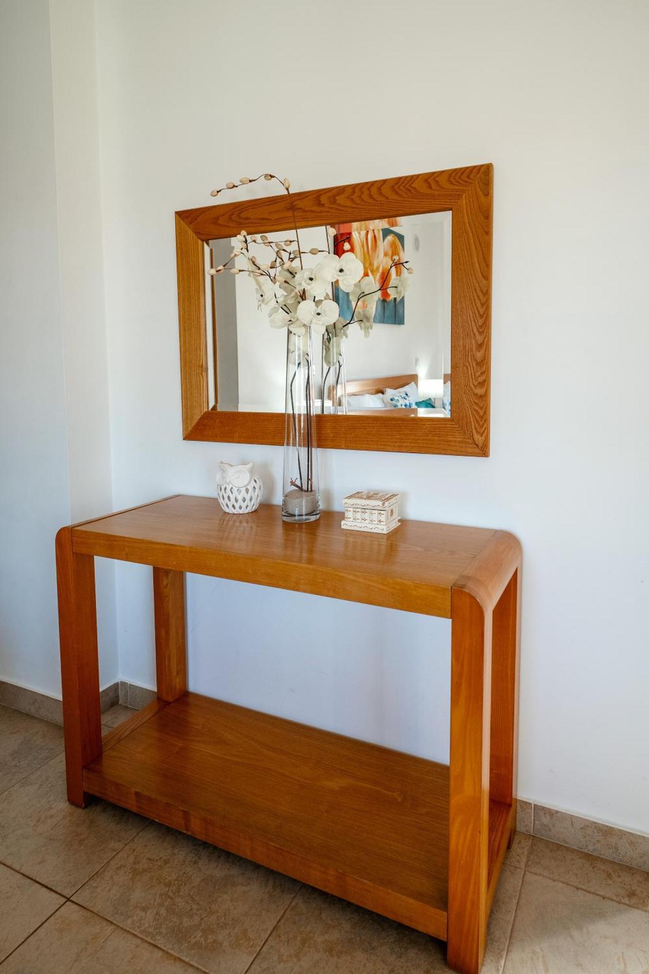 Spacious With Huge Terrace And Swimming Pool Apartment *