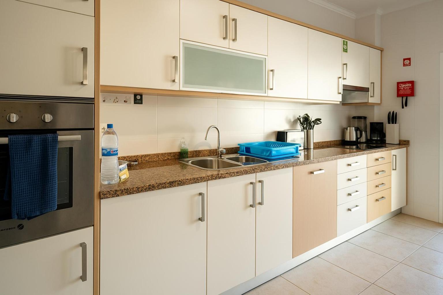 Spacious With Huge Terrace And Swimming Pool *
